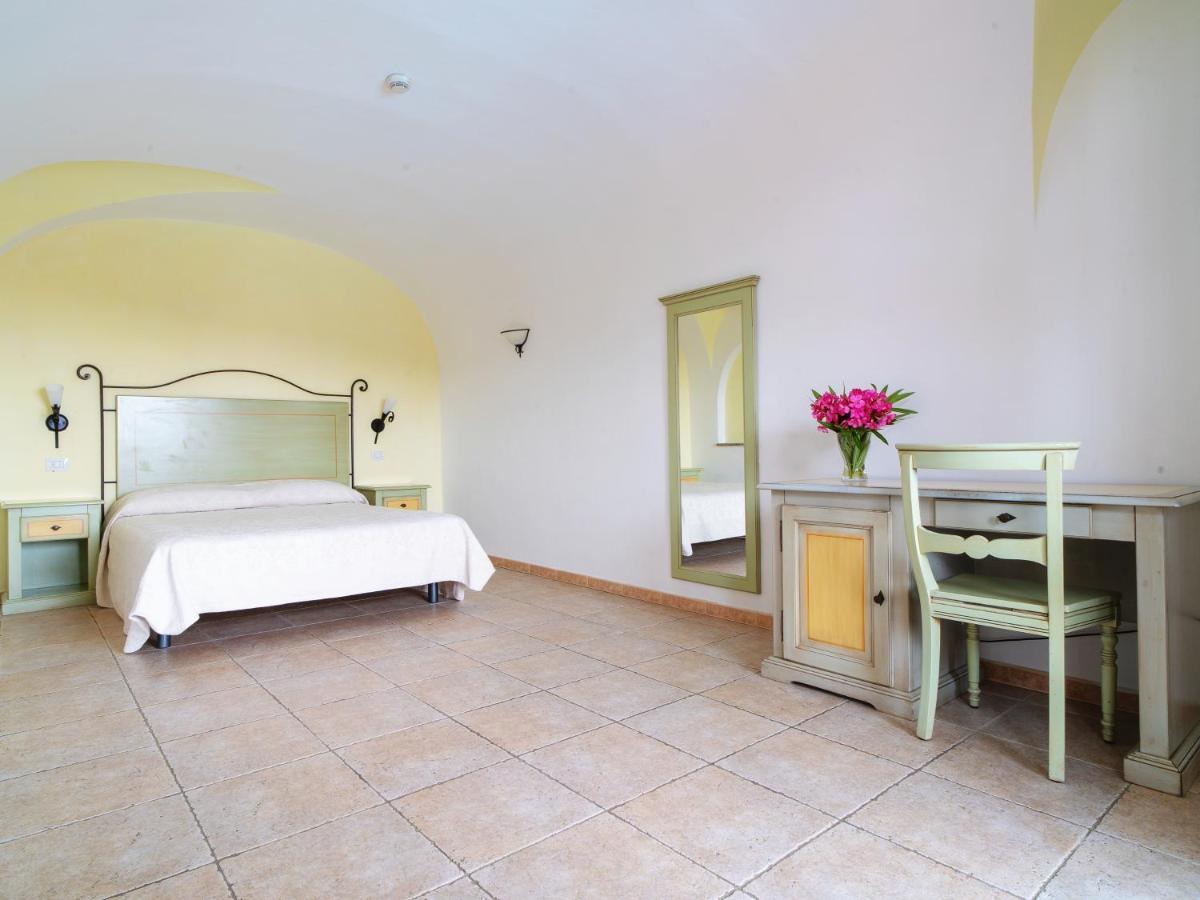 Hotel Pedra Santa 4*